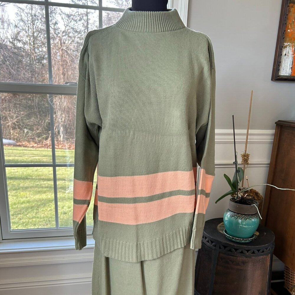 Bedford Fair Women's 2-Piece Sweater Skirt Set Size Medium